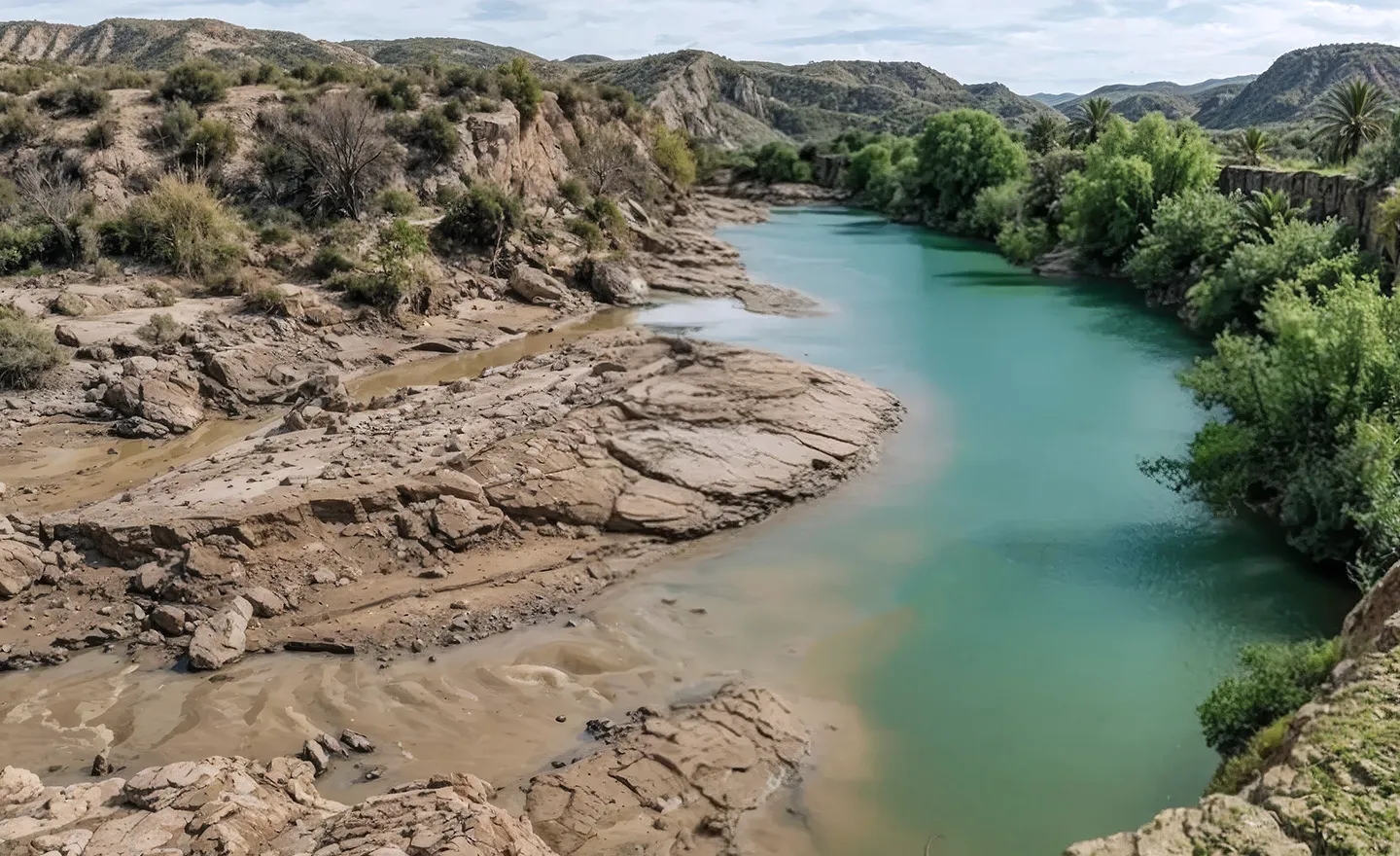 Tantangan Ketersediaan Air Baku di Indonesia